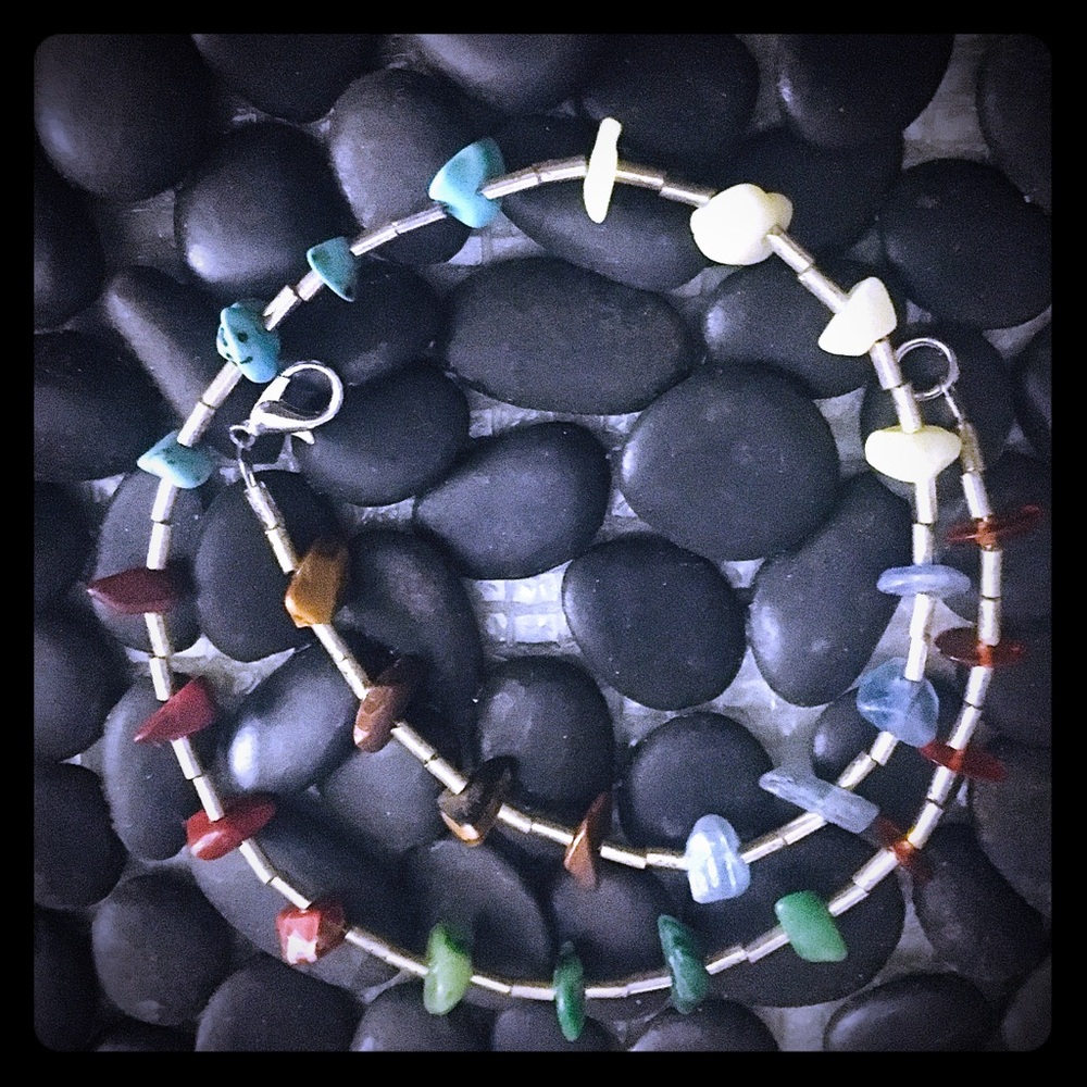Ladies choker & earrings handmade